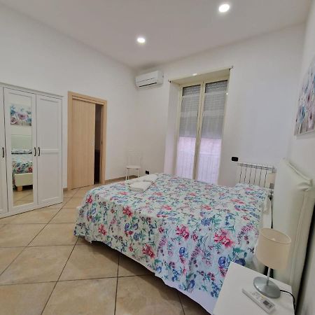 Napoli&Love Apartment Bovio Centro Storico Zewnętrze zdjęcie