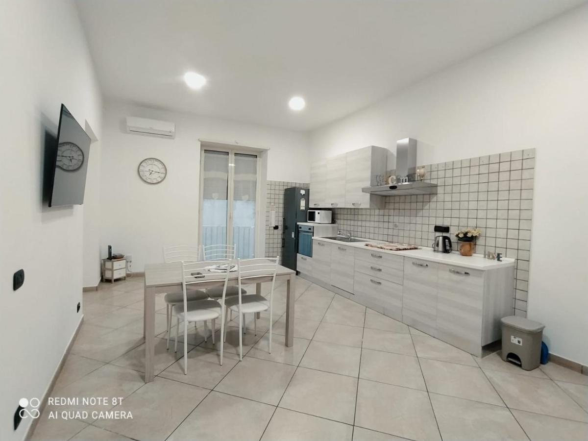 Napoli&Love Apartment Bovio Centro Storico Zewnętrze zdjęcie