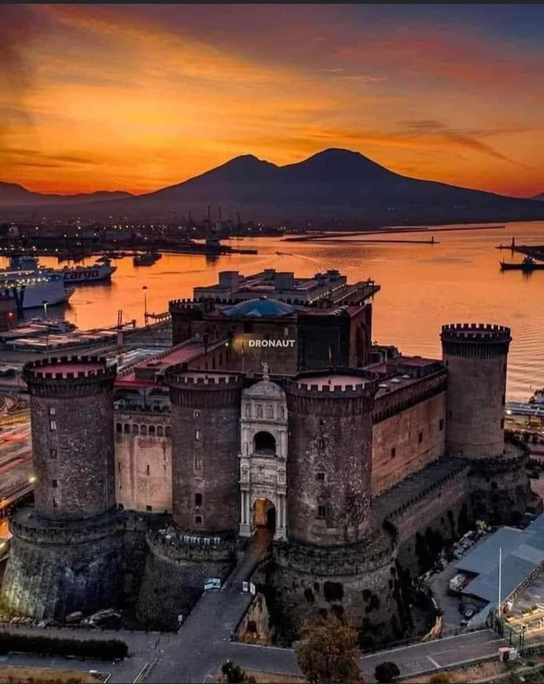 Napoli&Love Apartment Bovio Centro Storico Zewnętrze zdjęcie